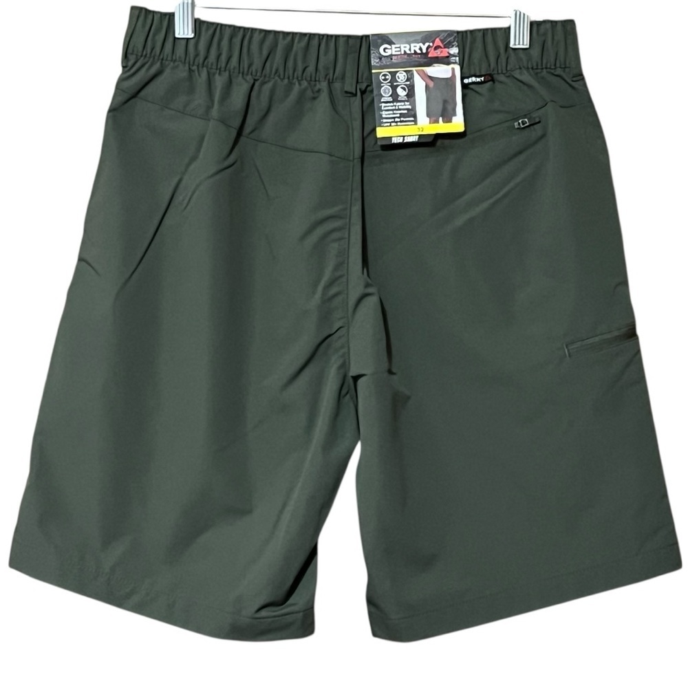 Gerry Tech Shorts 32 Green Gorpcore Outdoorcore Sportcore UV Stretch NWT